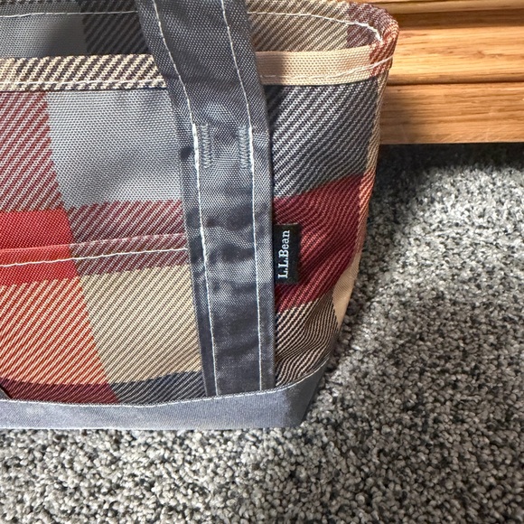 N/A - Picture 7 of 7